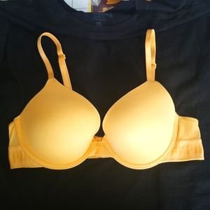 BNWT Victoria's Secret Pink Wear Everywhere Push Up Bra sz 36B